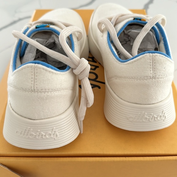 Allbirds wool runner sneakers - Picture 3 of 4